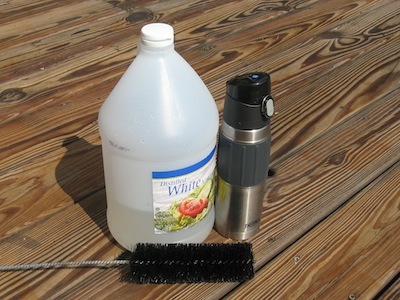 Cleaning a Metal Water Bottle  How to Clean Stainless Steel Water